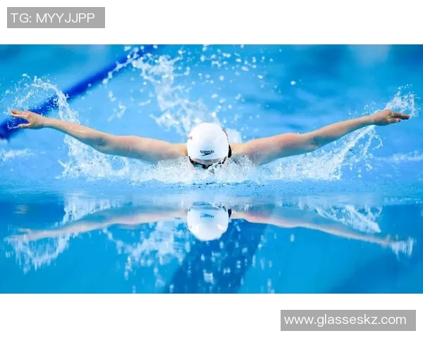 蝶泳技巧解析:从入水到出水的完美动作与呼吸技巧详细解析 蝶泳技巧解析:从入水到出水的完美动作与呼吸技巧详细解析