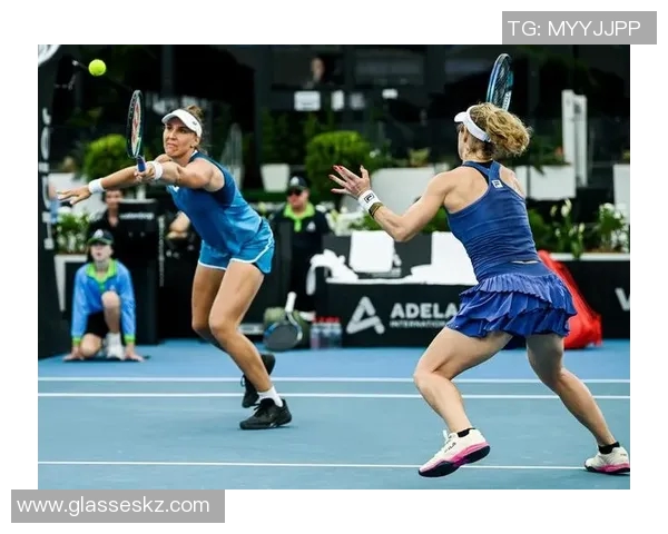 聚焦网球：探讨北京网球队在战术灵活性与适应性方面的成功经验与挑战